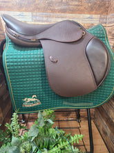 18" Tad Coffin LIKE NEW/DEMO Close Contact